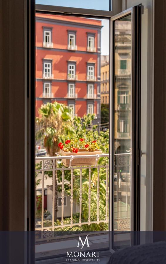 Bed and Breakfast Monart Hospitality Cavour à Naples Extérieur photo